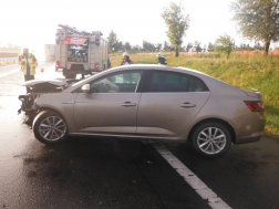 A M35-ös autópályán megsérült autó
