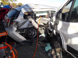 Mezőpeterdnél ütközött járművek